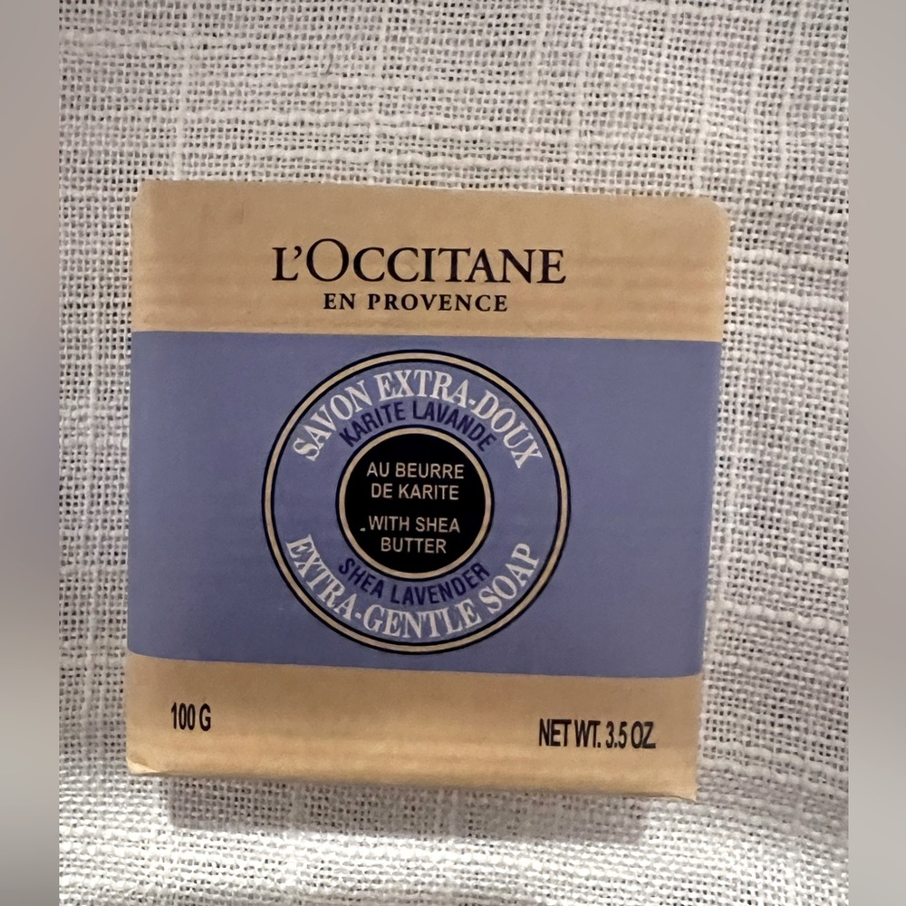 L'Occitane En Provence Savon Extra-Doux Shea Lavender Extra-Gentle Soap - 3.5 OZ